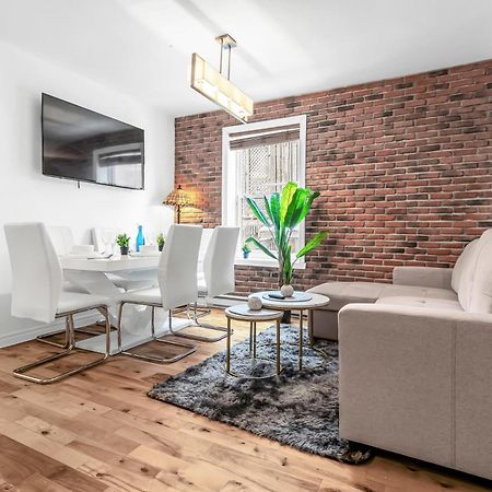Beautiful 3-Bedrooms In Heart Of Plateau Mont-Royal Montréal Kültér fotó