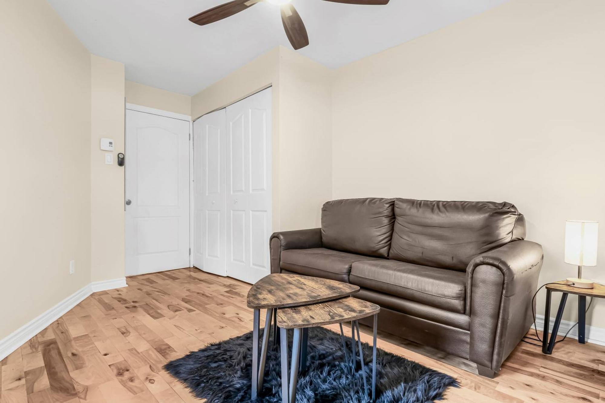 Beautiful 3-Bedrooms In Heart Of Plateau Mont-Royal Montréal Kültér fotó