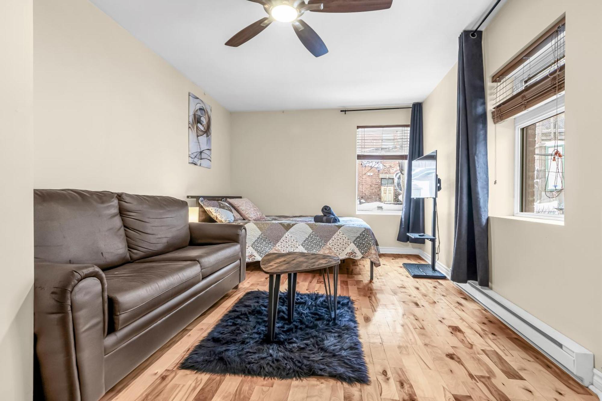 Beautiful 3-Bedrooms In Heart Of Plateau Mont-Royal Montréal Kültér fotó